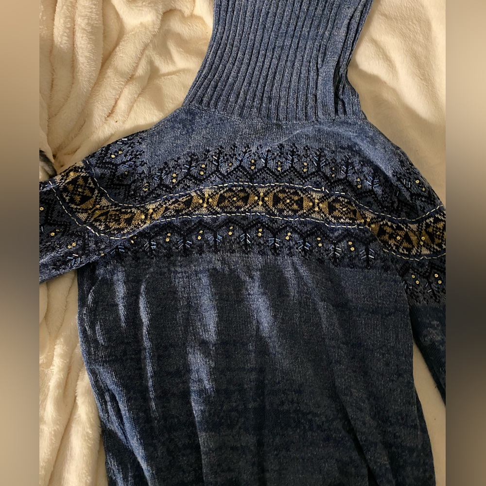 blue turtleneck | cappagallo | size small
